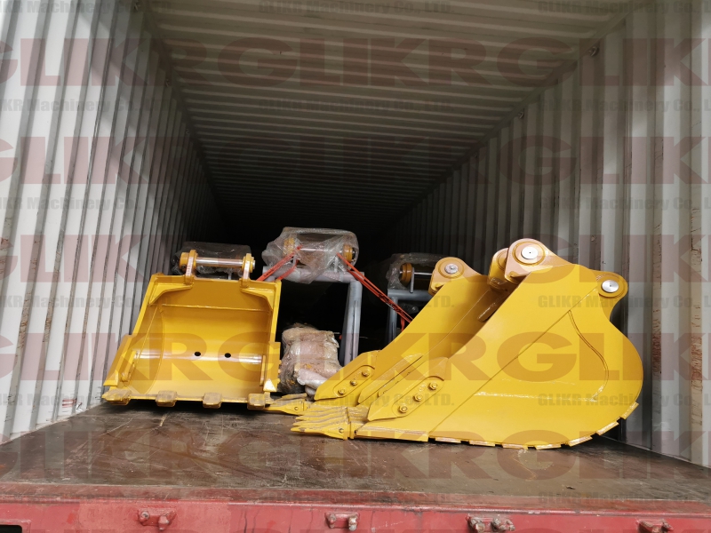 JAN. 6th, 2021: CAT320D2L 13.5M Long Arm   CAT325CL 15M Long Arm Shipped to Africa