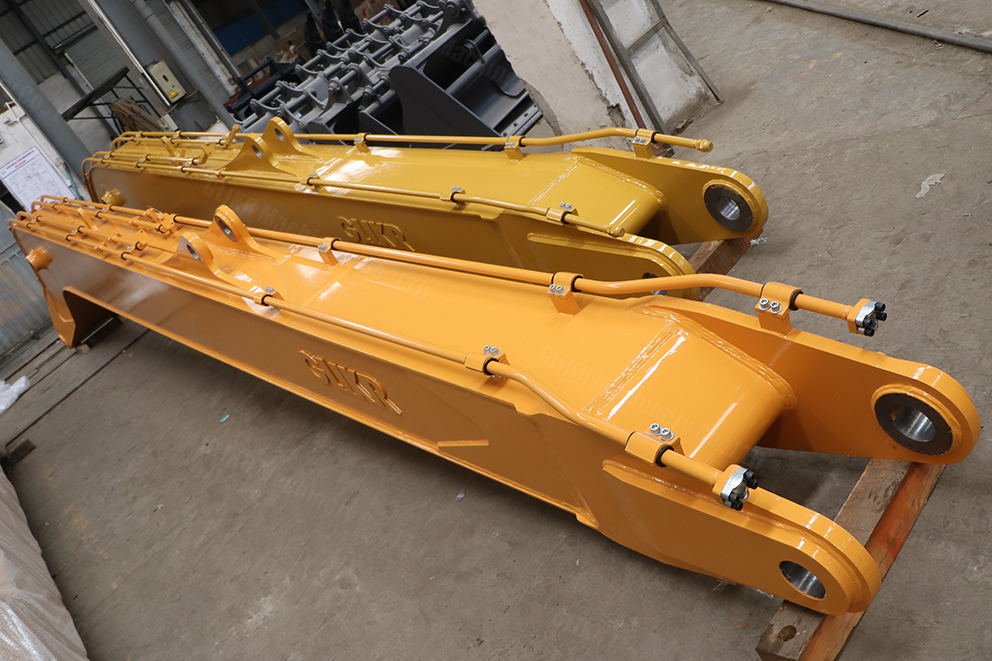 R210LC 18M Long Reach Arm and Boom IN STOCK